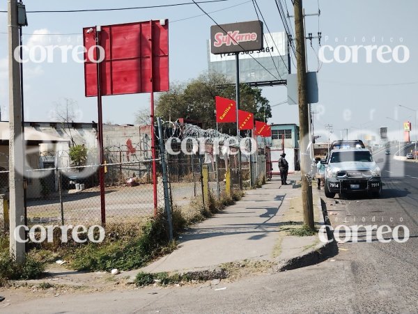 Investigan incendio en taquería de la colonia Santa Bárbara en Celaya